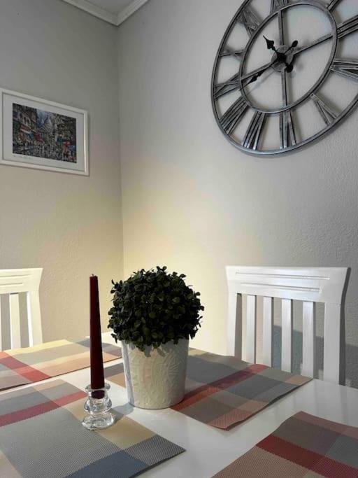 Location 3-floor With 6 Bedrooms Villaer *