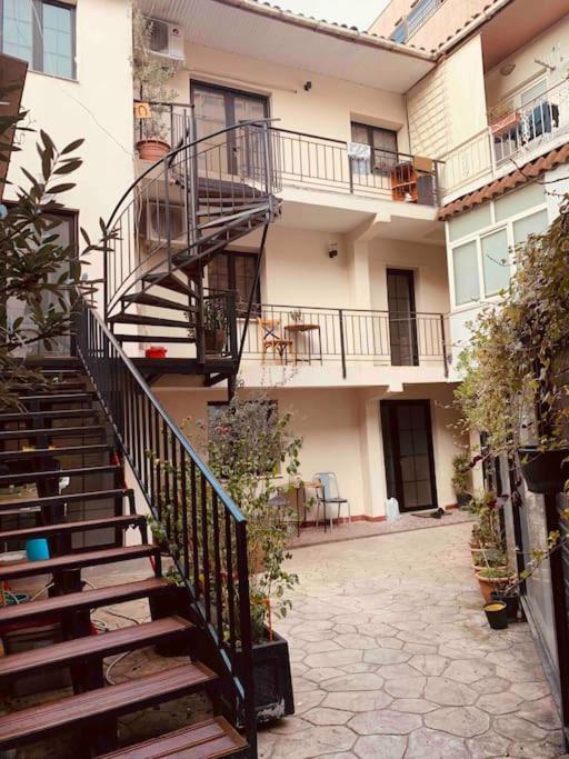 Villaer Location 3-floor With 6 Bedrooms